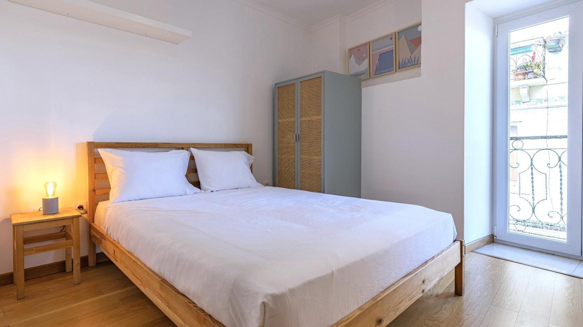 Cute In City Center By Lovelystay Apartment