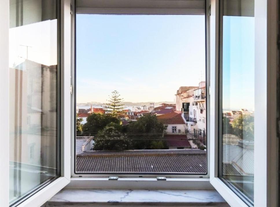 Terrace River Center Apartment *