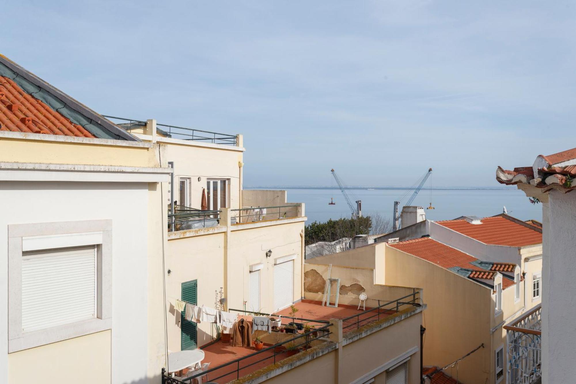 Barbadinhos In Historic Neighborhood