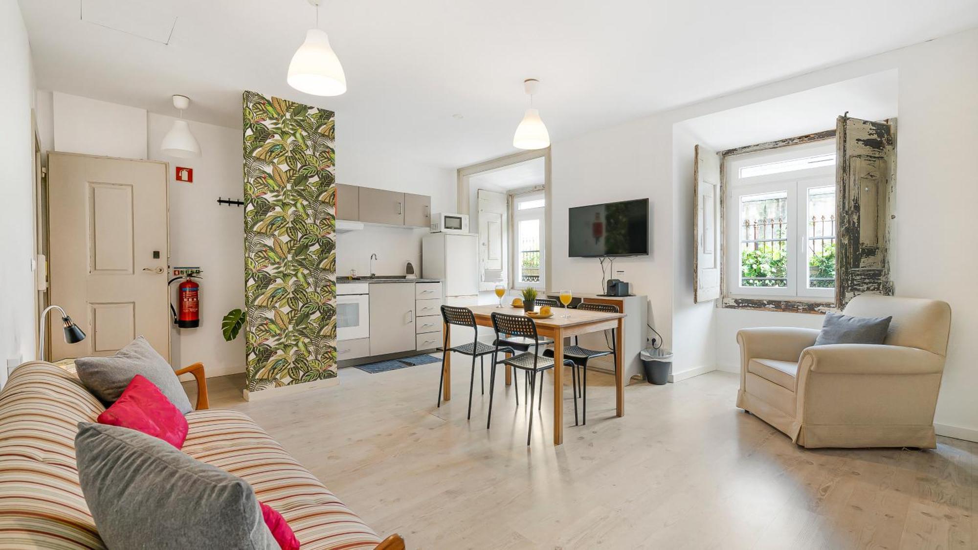 The Indy House By Lovelystay Guest house *