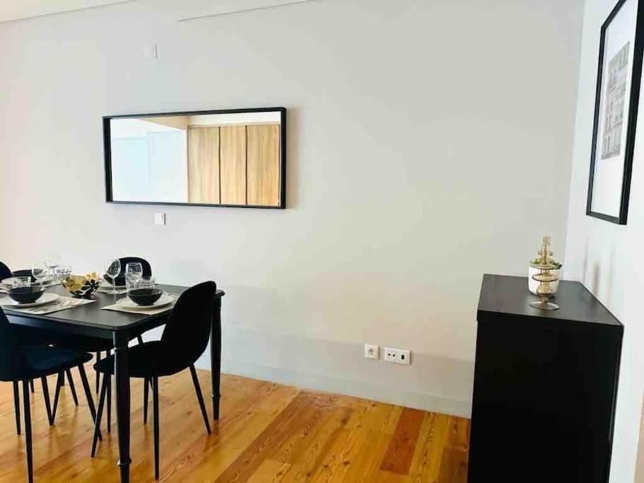 Marques De Pombal Flat A Great Locations Center Apartment Lisbon