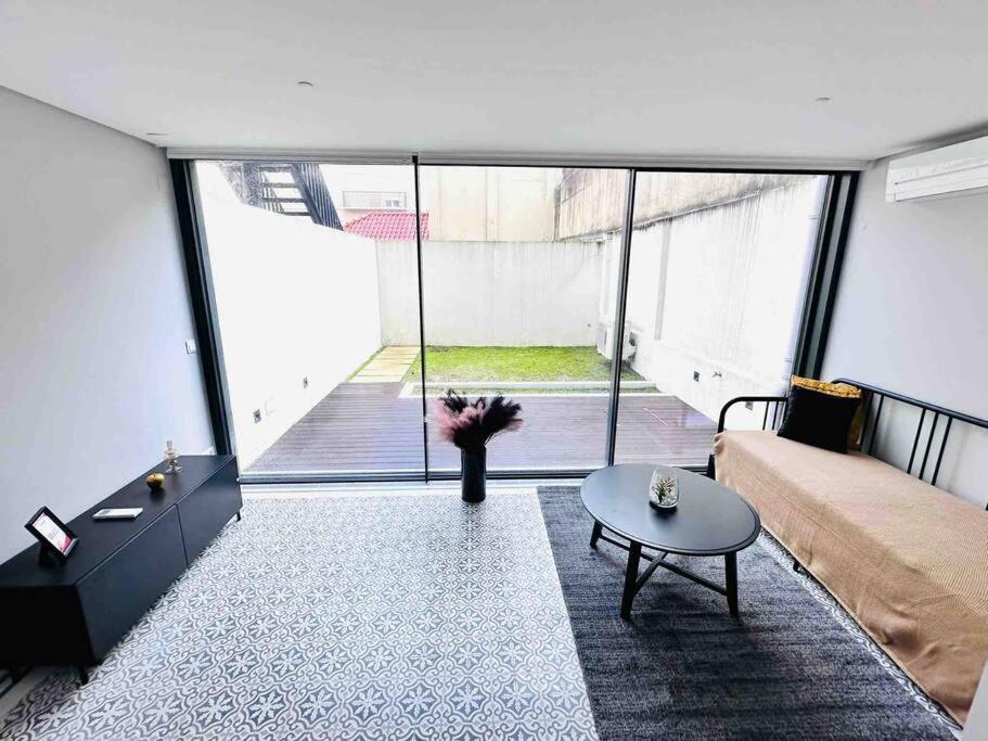 Apartment Marques De Pombal Flat A Great Locations Center Lisbon