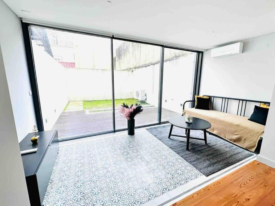 Marques De Pombal Flat A Great Locations Center Apartment Lisbon