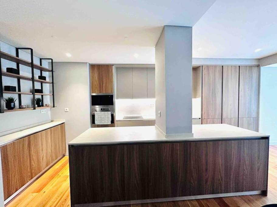 Apartment Marques De Pombal Flat A Great Locations Center Lisbon