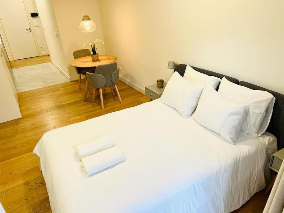 Apartment Crespo High Class Next To Saldanha *