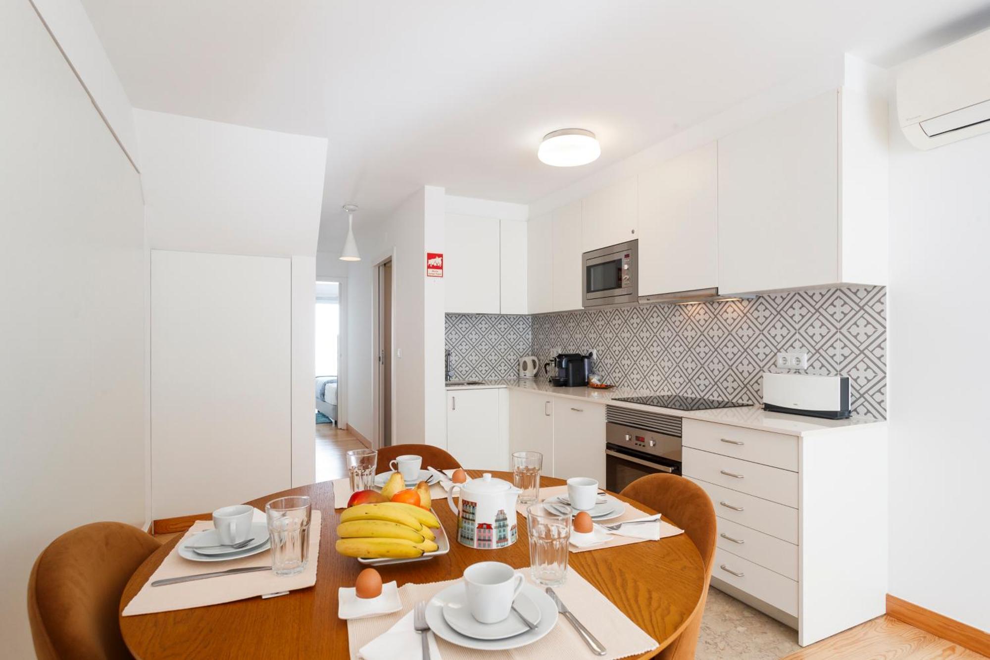 Apartment Barbadinhos In Historic Neighborhood Lisbon