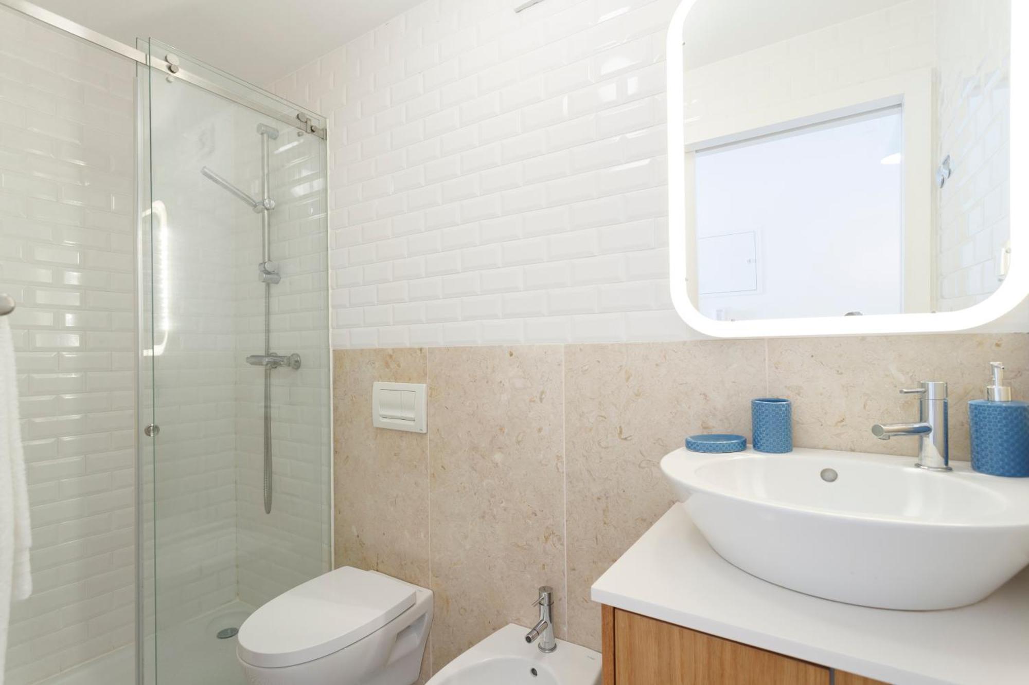 Apartment Barbadinhos In Historic Neighborhood Lisbon