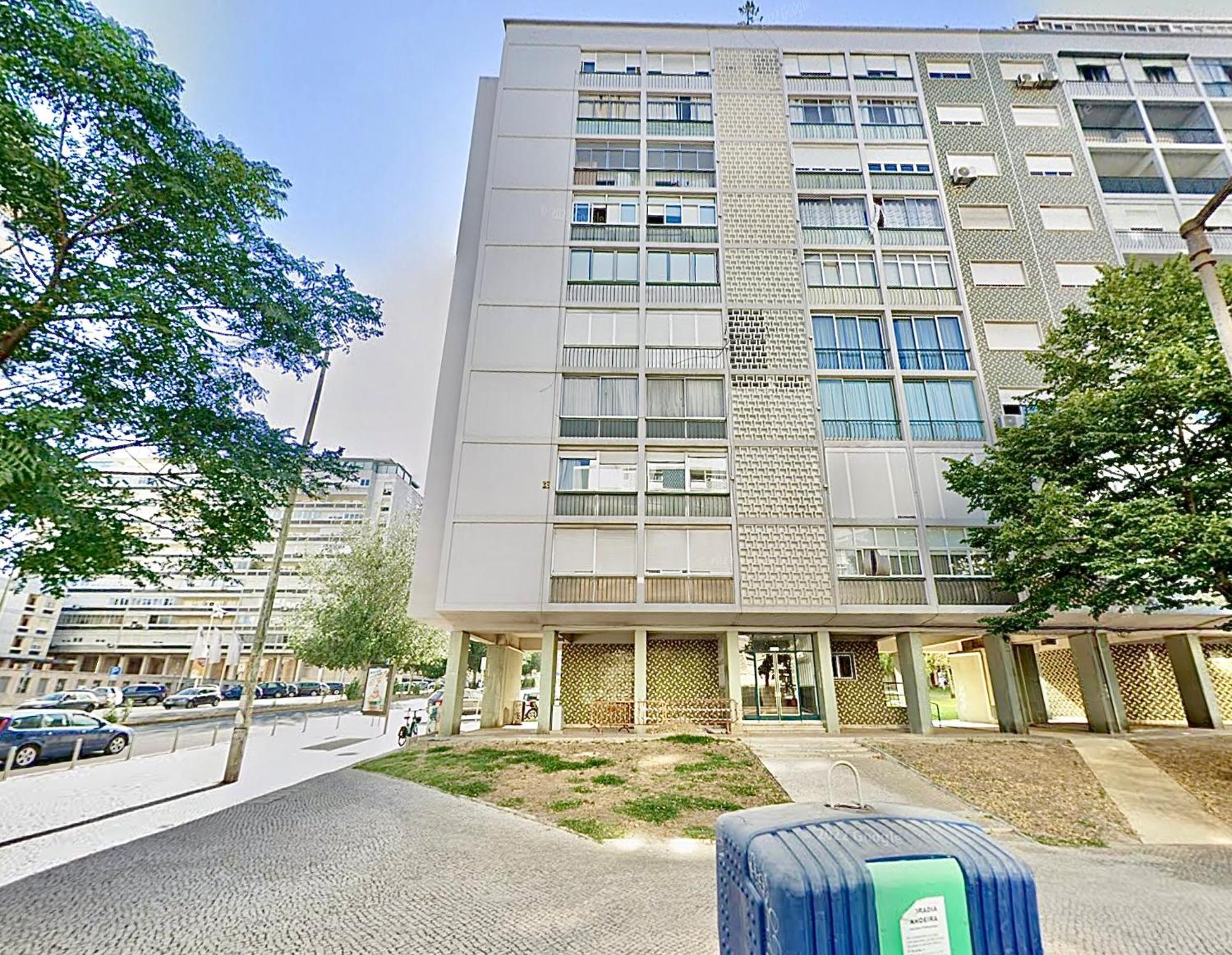 Soar I Urban Nest - Near Airport & Park Homestay Lisbon