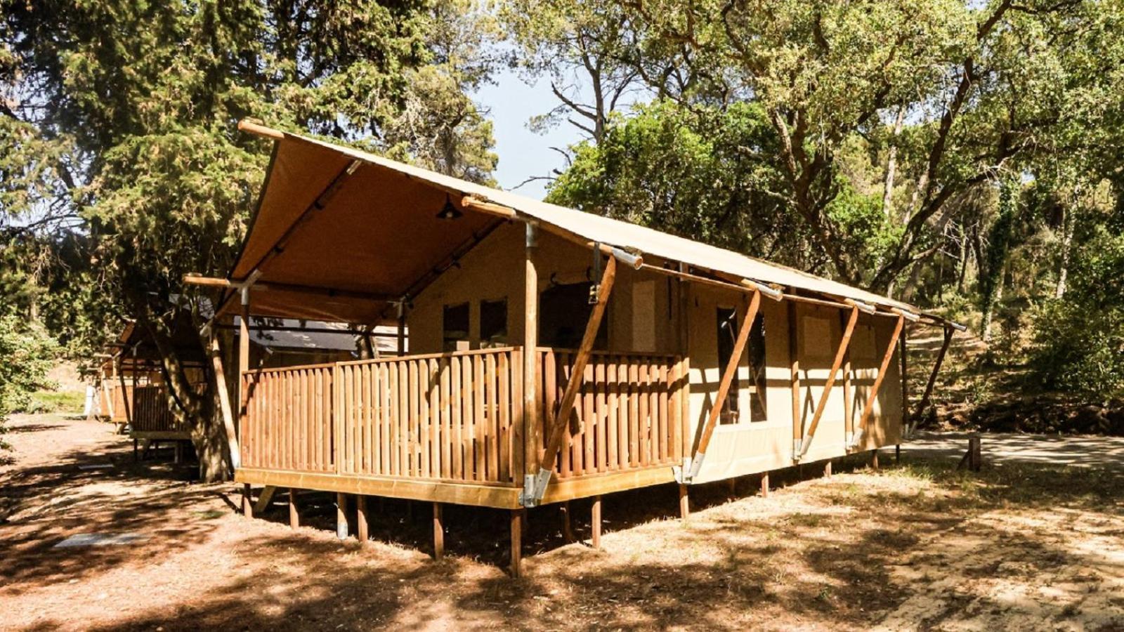 Lisboa Bungalows Campsite Lisbon