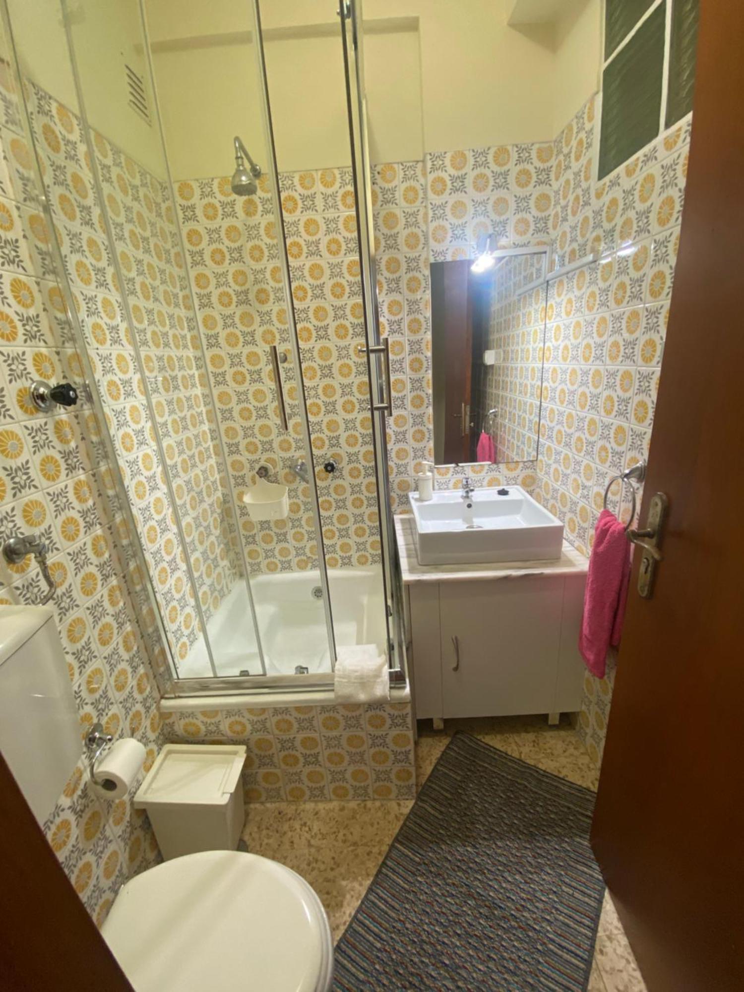 Casa Encantada - Benfica Apartment *