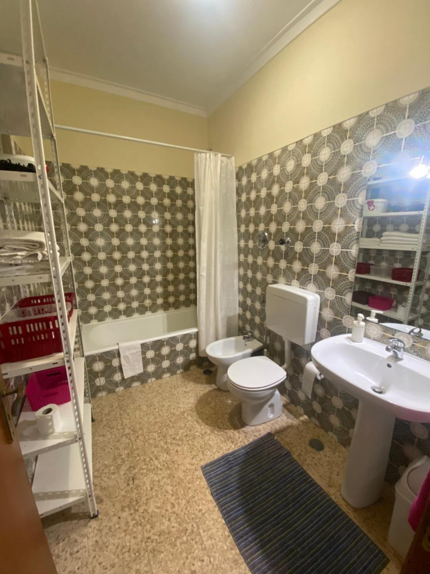 Casa Encantada - Benfica Apartment