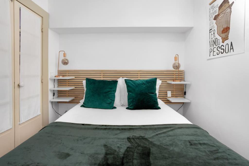 Apartment Cozy In Heart Of With Ac!