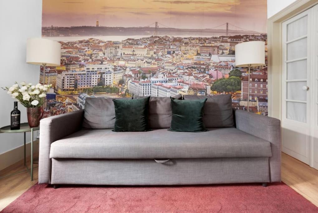 Cozy In Heart Of With Ac! * Lisbon