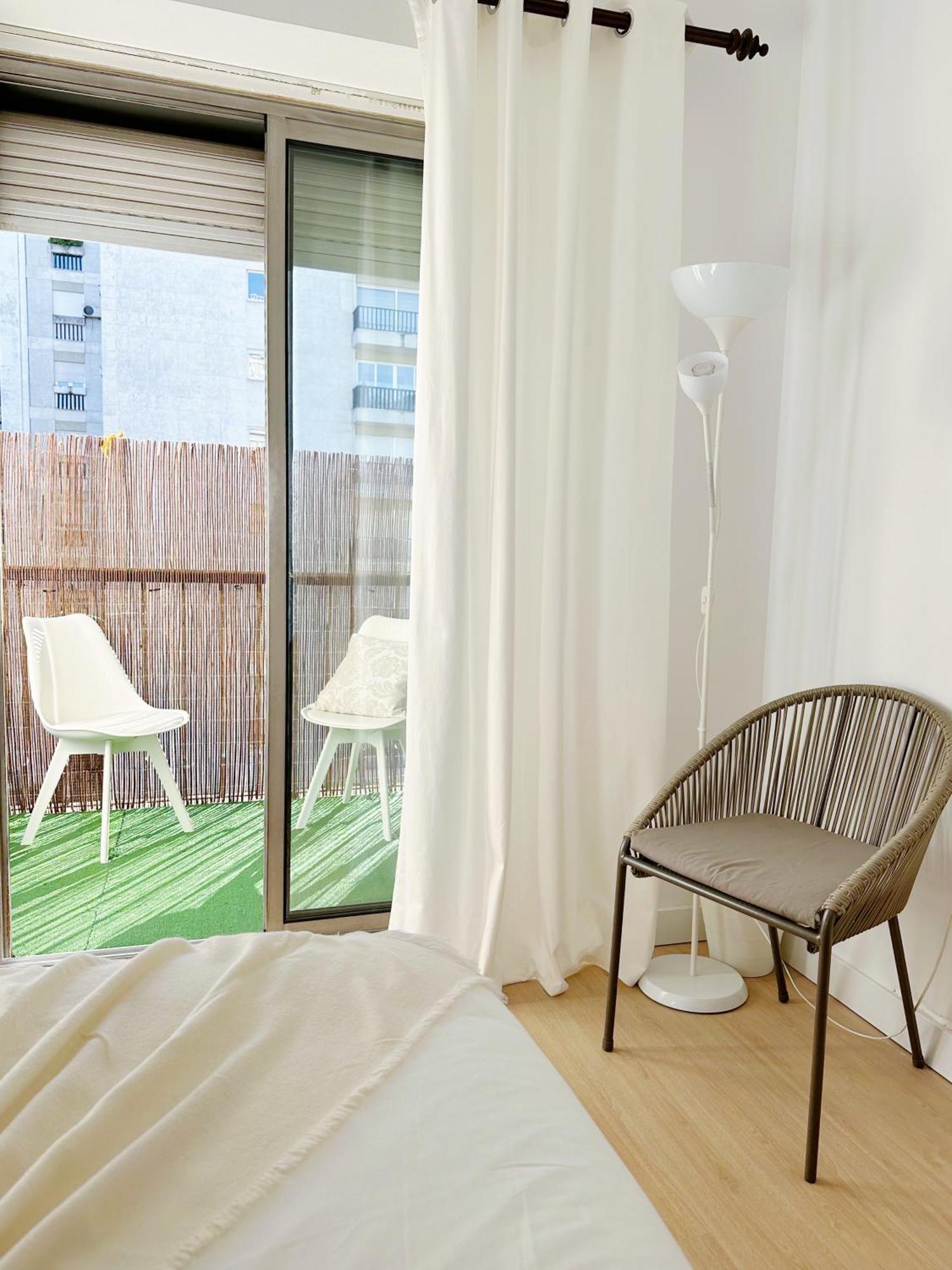 Soar I Urban Nest - Near Airport & Park Homestay