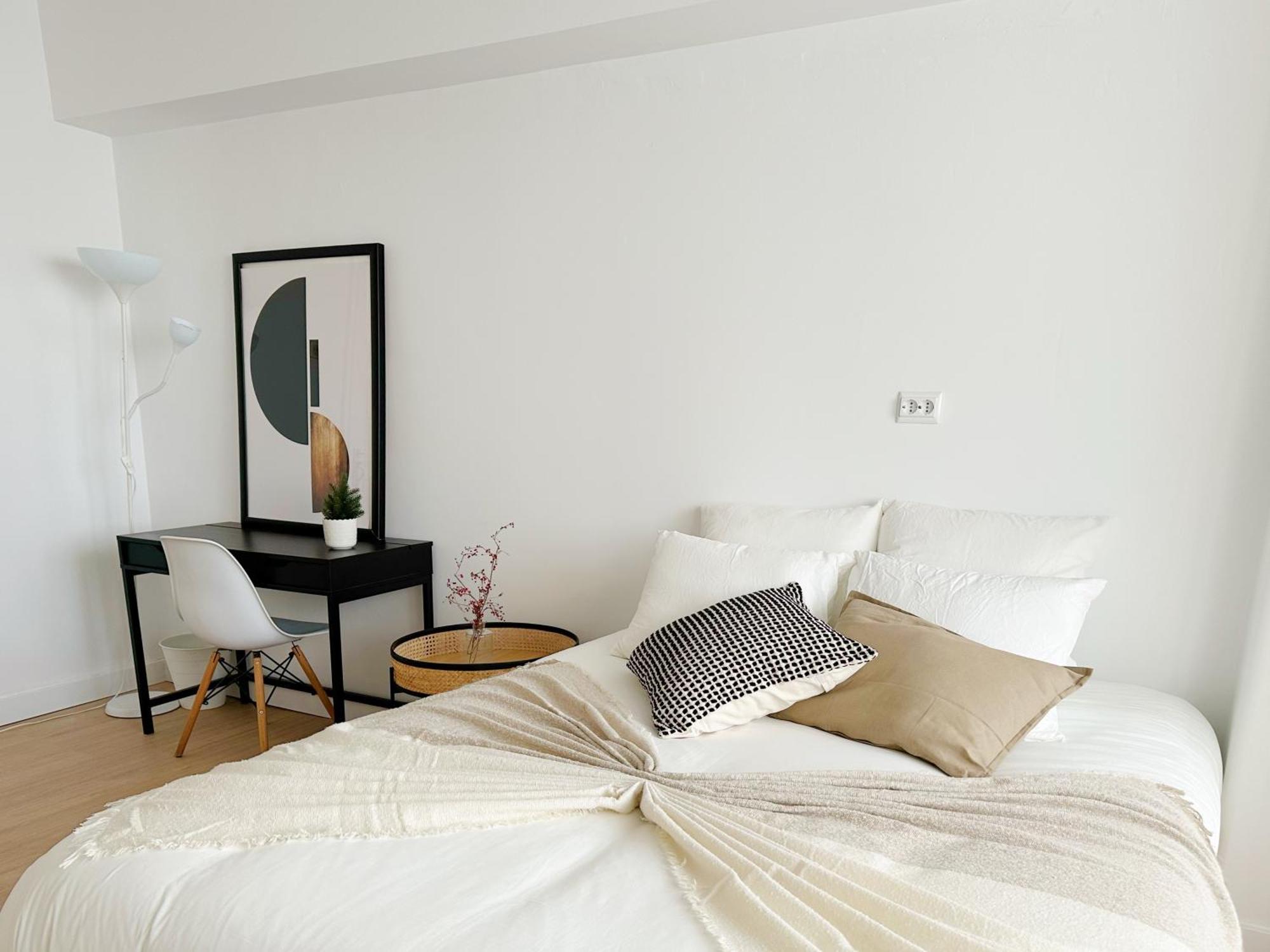Homestay Soar I Urban Nest - Near Airport & Park