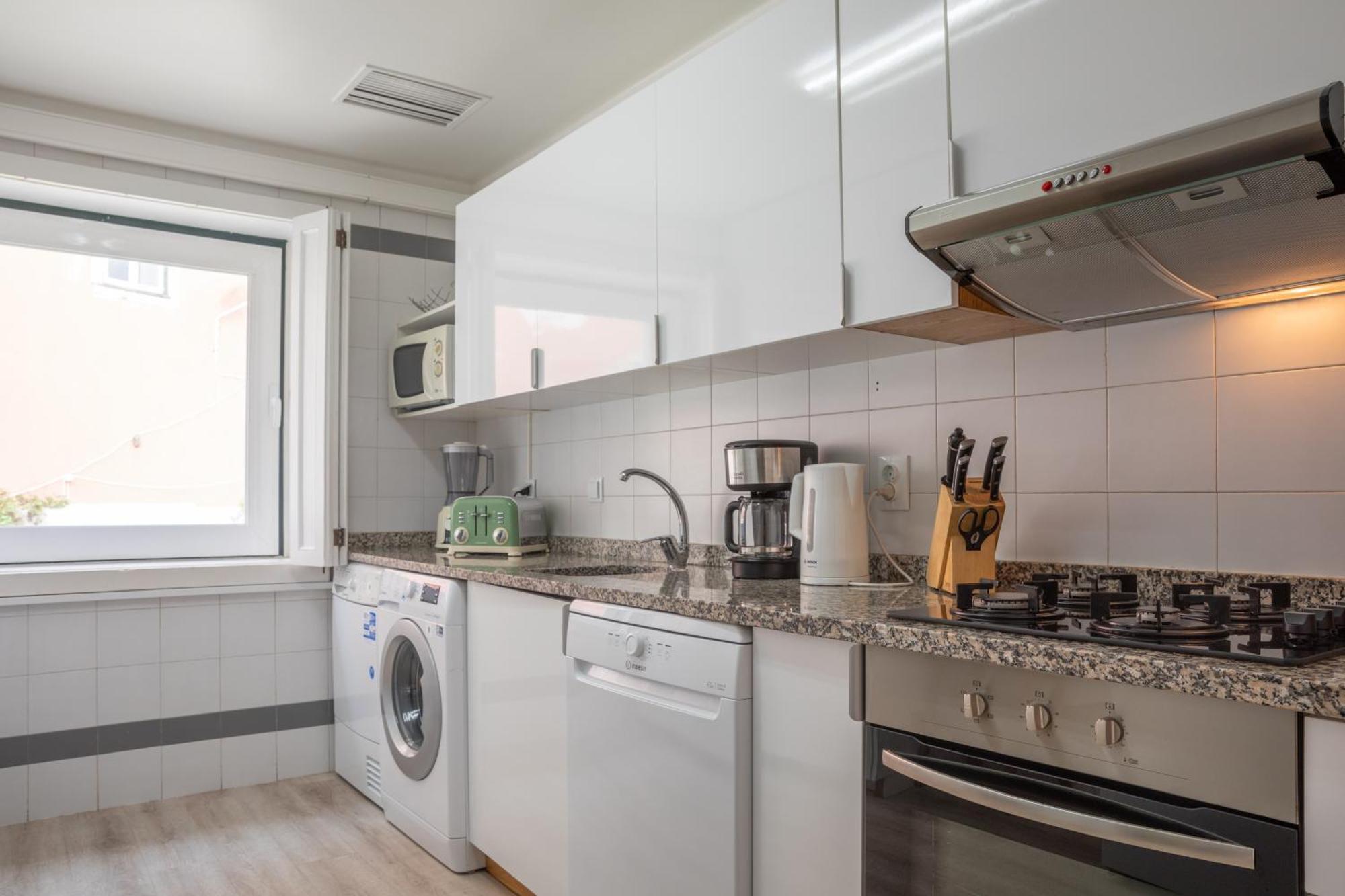Apartment Lv Premier Chiado- Ch Lisbon