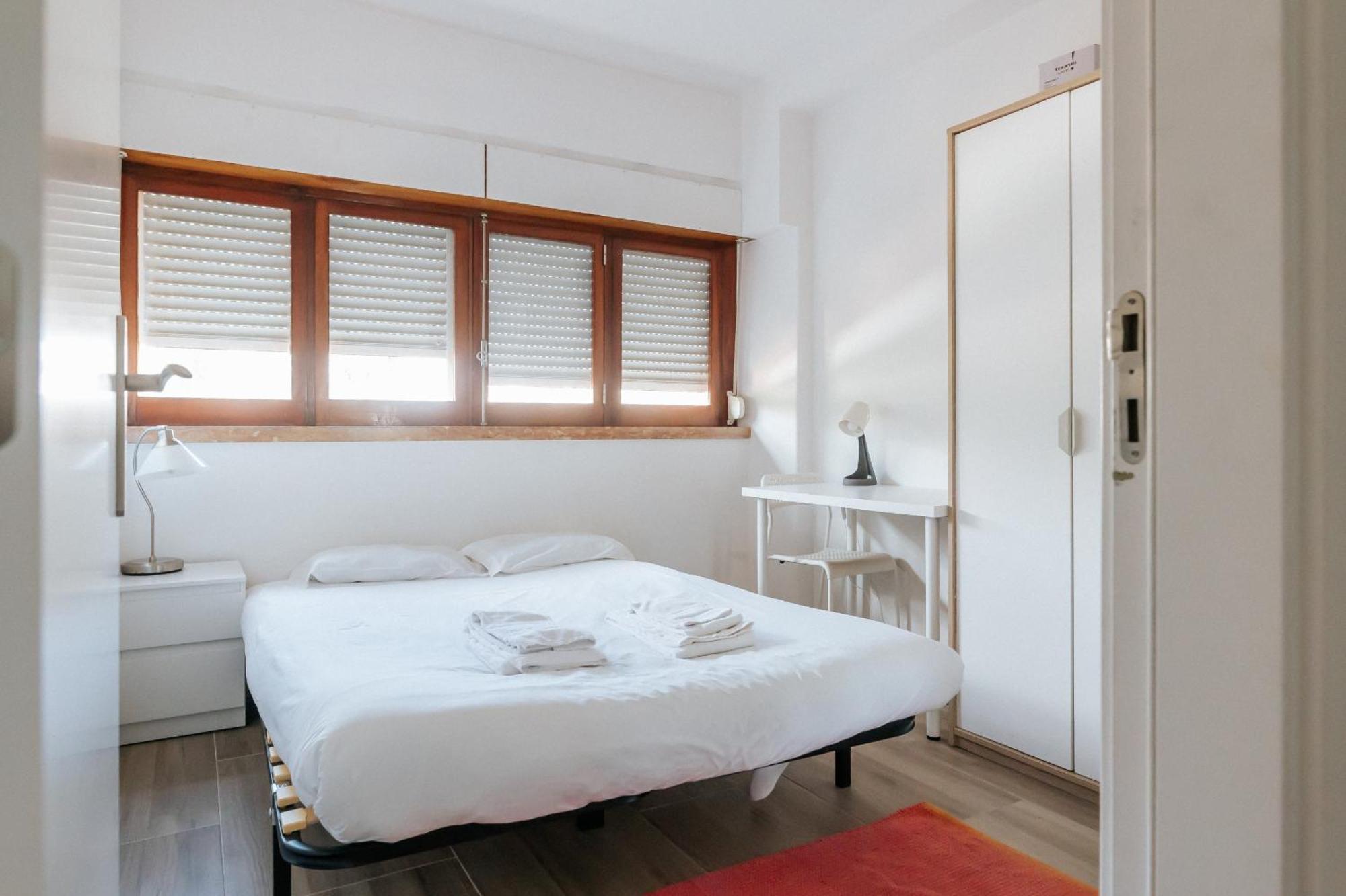 - Ajuda Palace Apartment