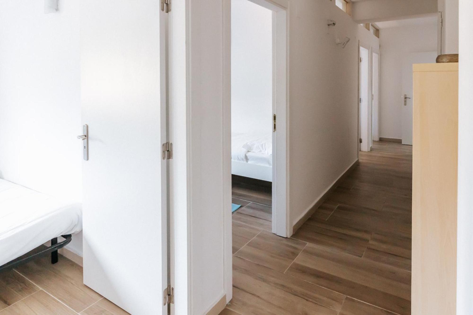 - Ajuda Palace Apartment