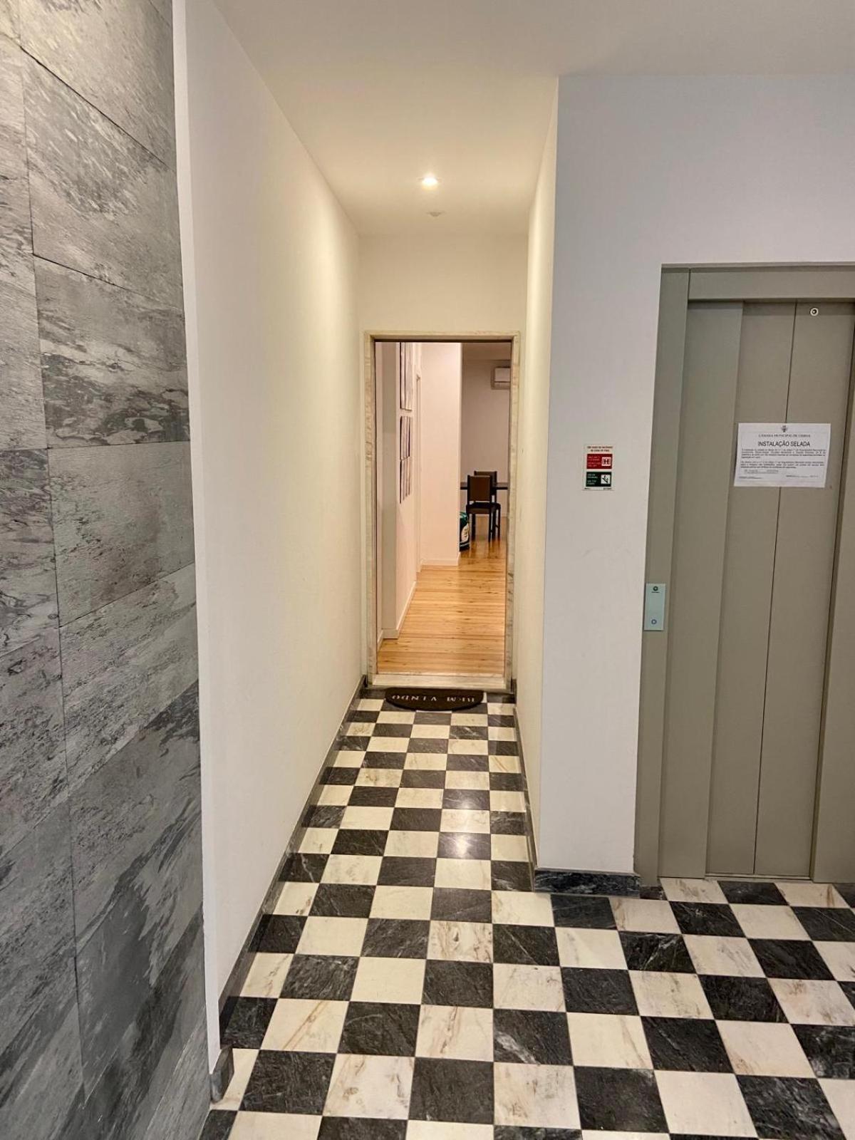 Apartment Well