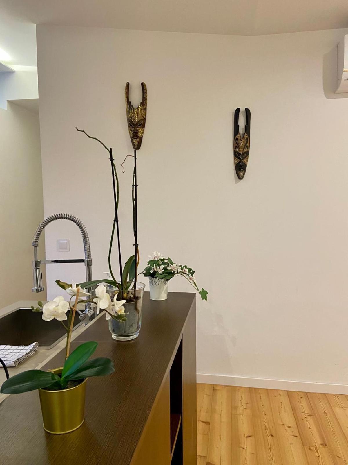 Apartment Well *