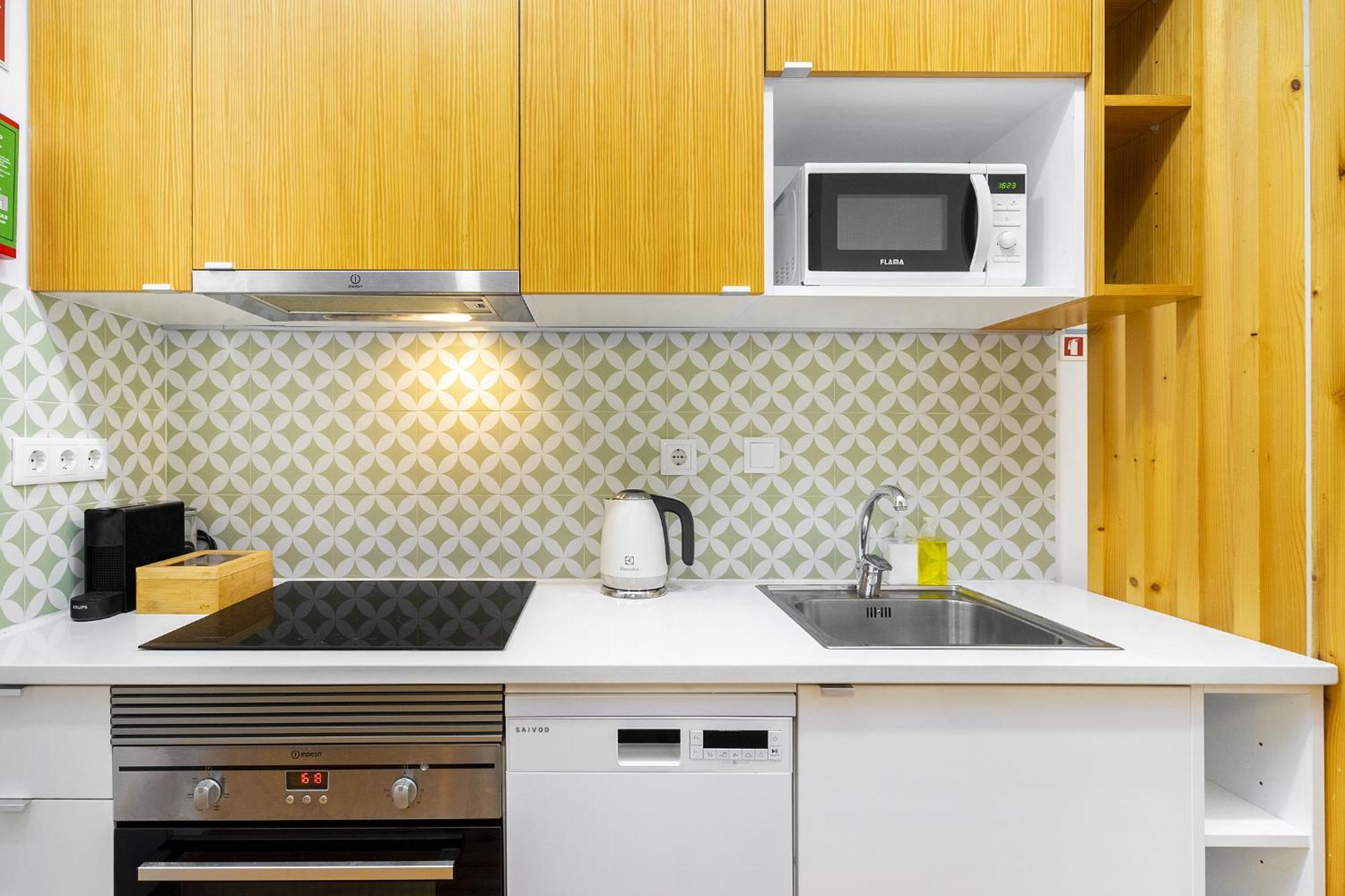 Whome Dreamy Living Your Chic Graca Retreat Apartment