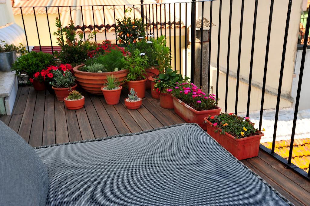 Portuguese Living Chiado Terrace Lisbon