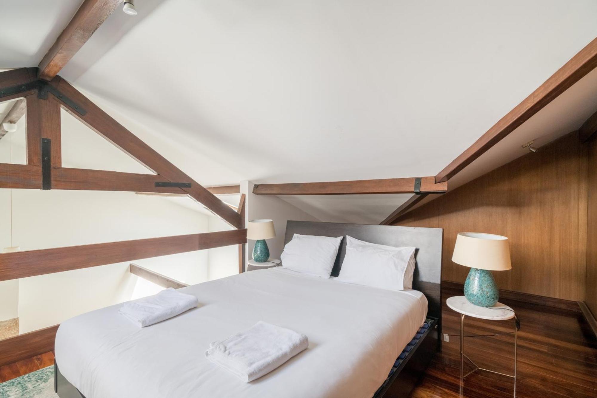 Pedrasnegras30 Lofts & Apartment Lisbon