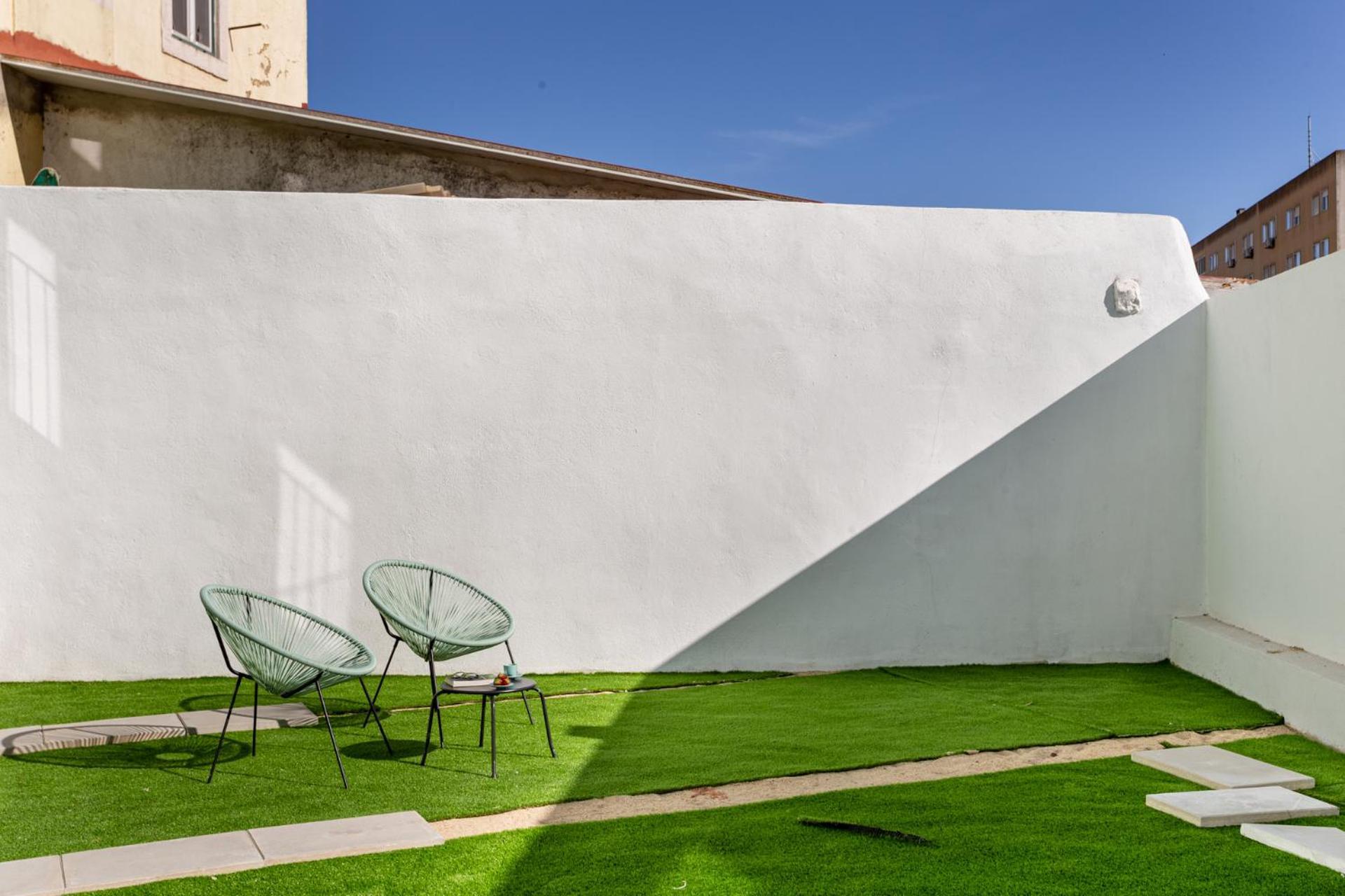 Ajuda Charm With Garden Apartment Lisbon