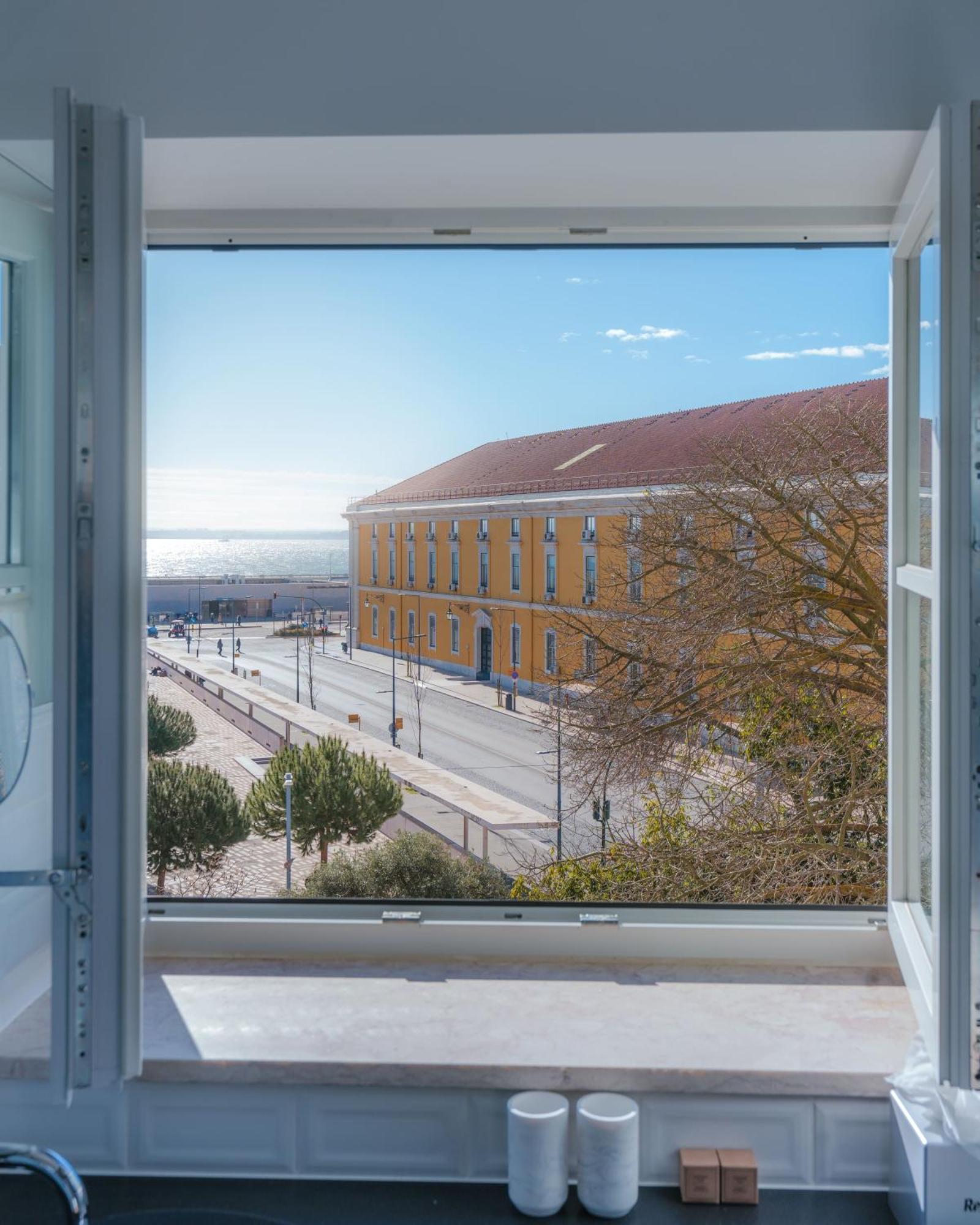 Almalusa Alfama Lisbon