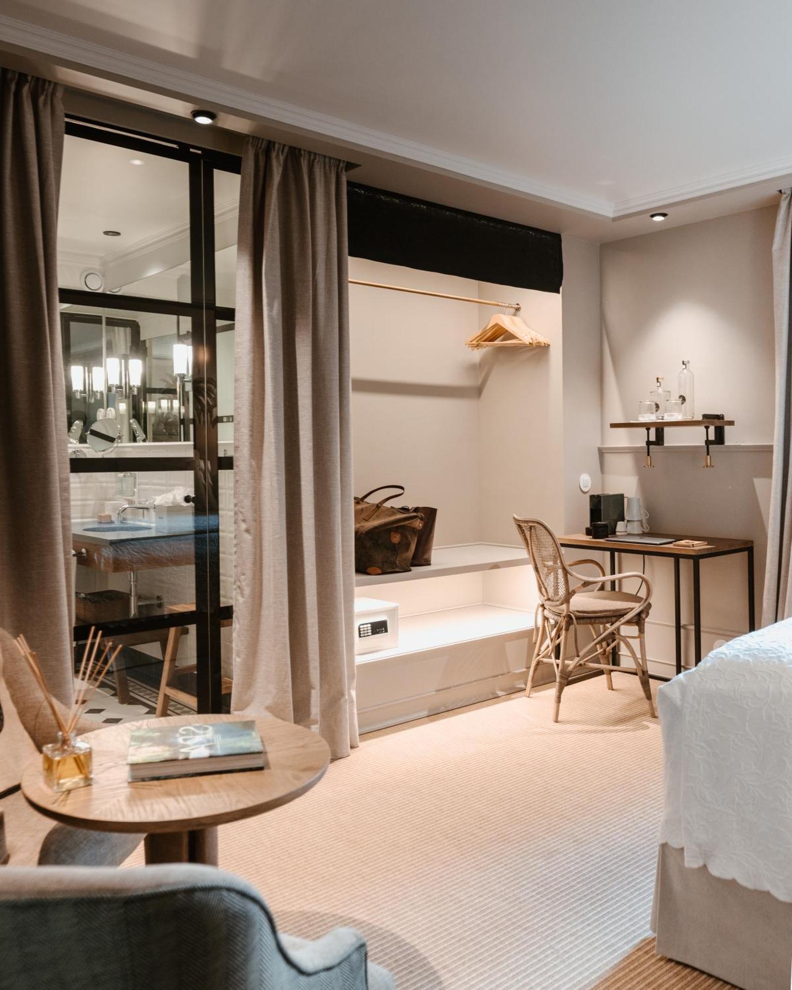 Hotel Almalusa Alfama 4*