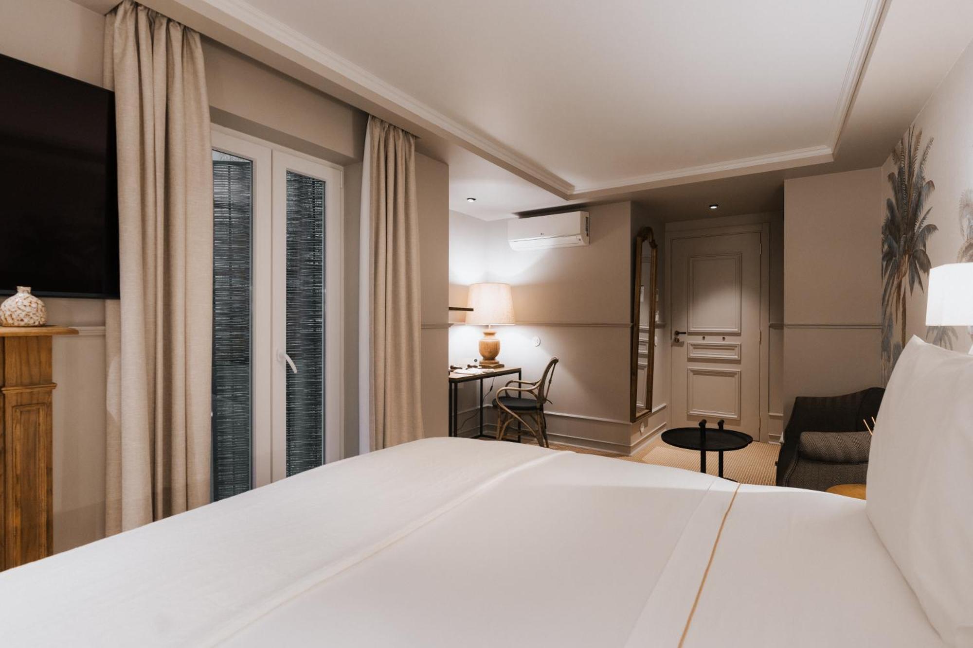 Hotel Almalusa Alfama 4*