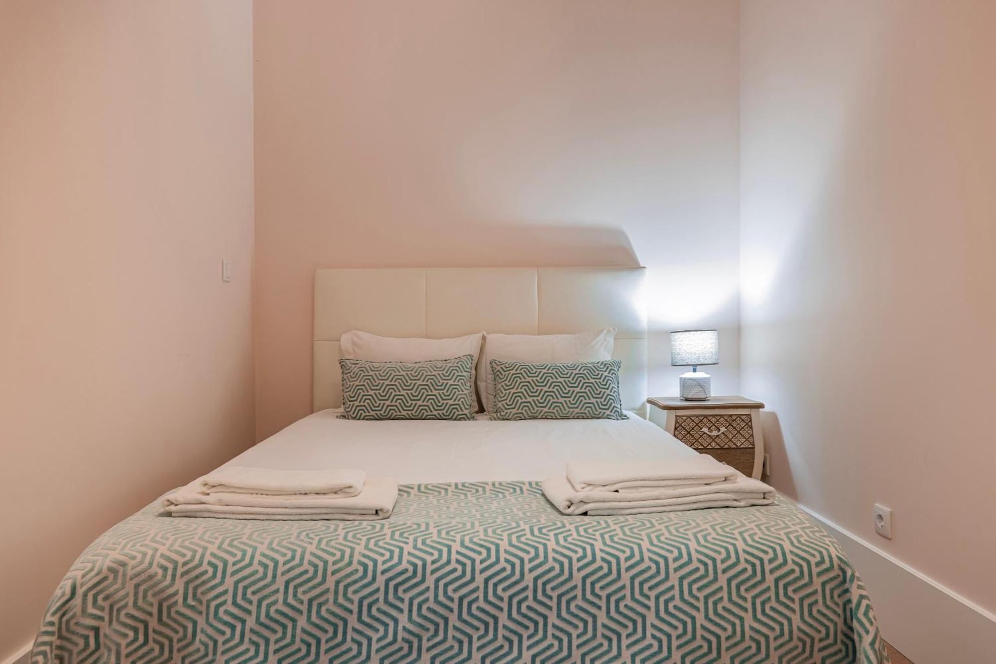Moderno Com Terraco Apartment