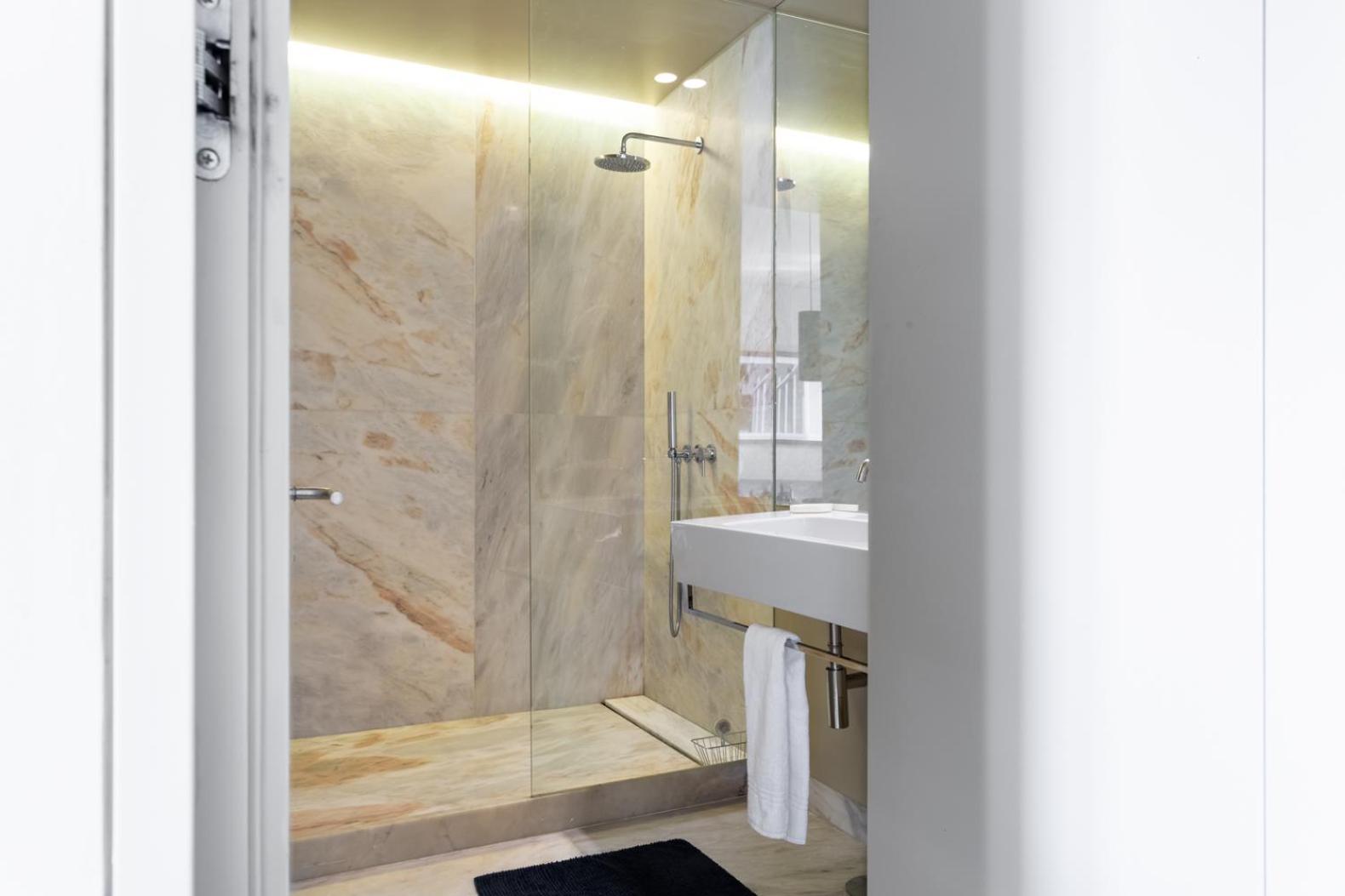 Joivy Downtown Market Apartment Lisbon