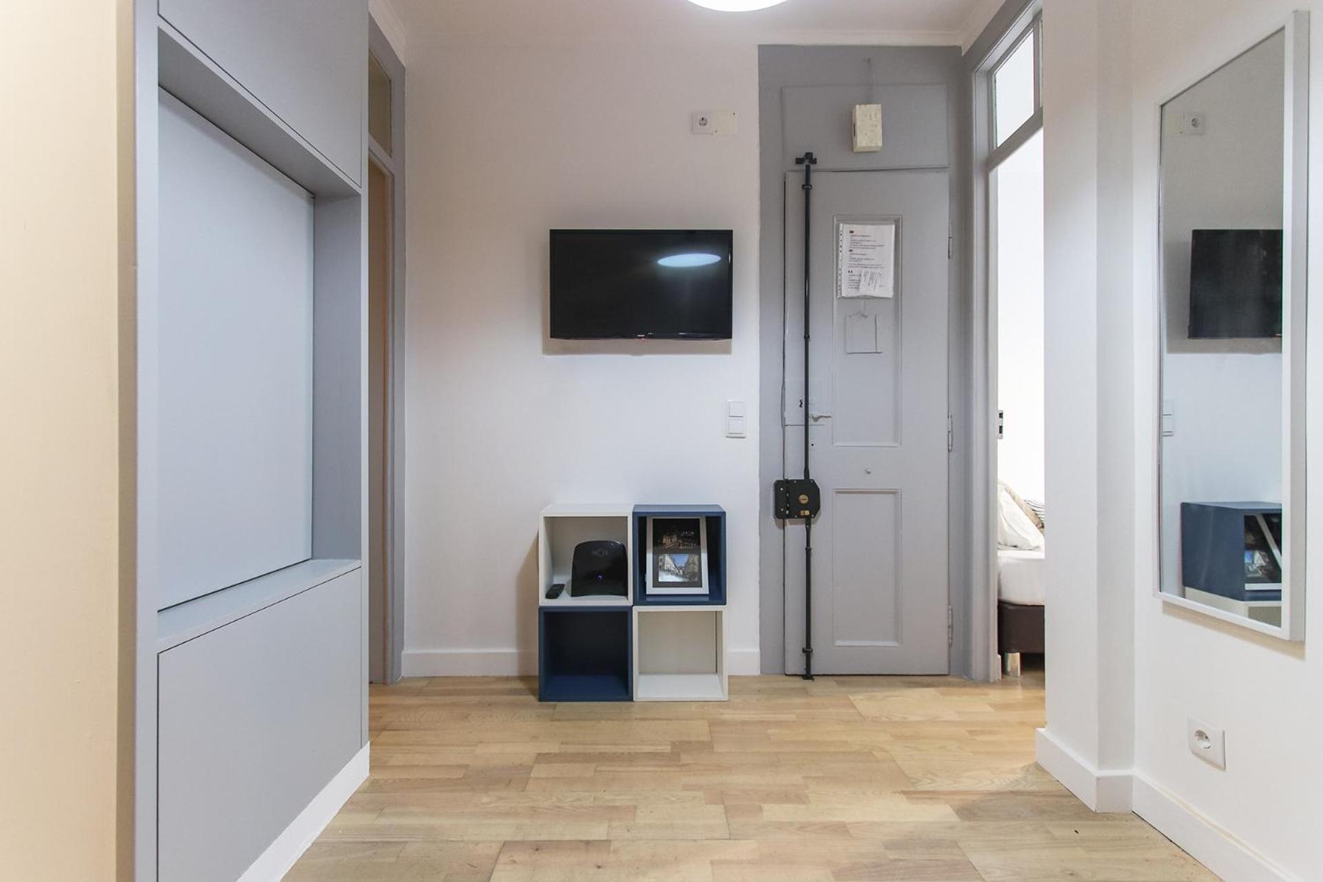 Cosy Avenida By Homing Apartment *