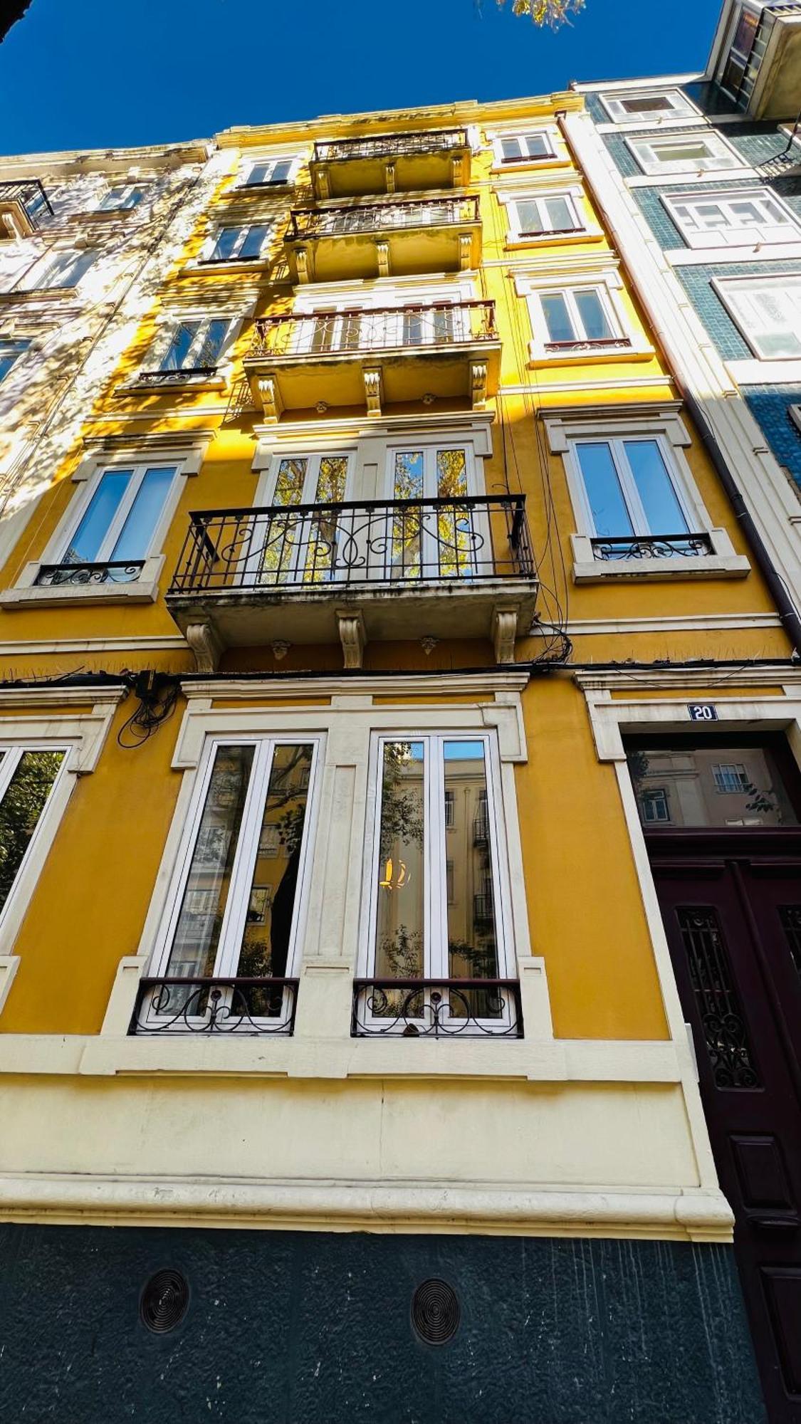 Homestay Luciano Cordeiro Lisbon