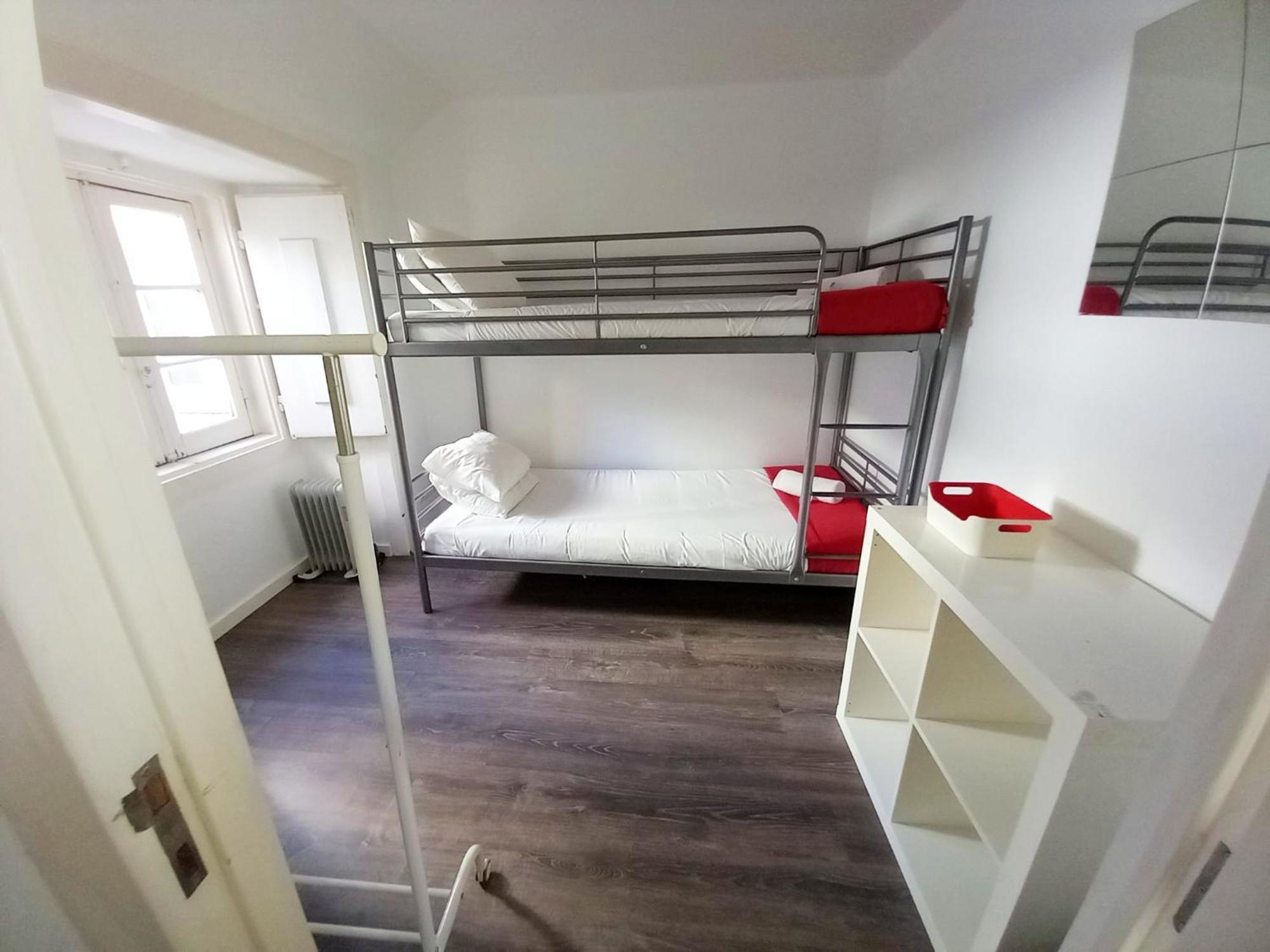 Cais Do Sodre (adults Only) Lisbon