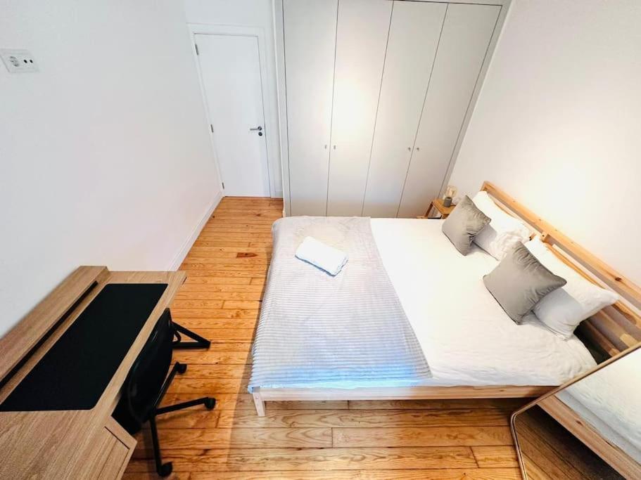 Center Flat For 6 Pp * Lisbon