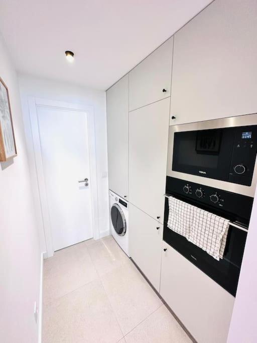 Apartment Center Flat For 6 Pp *