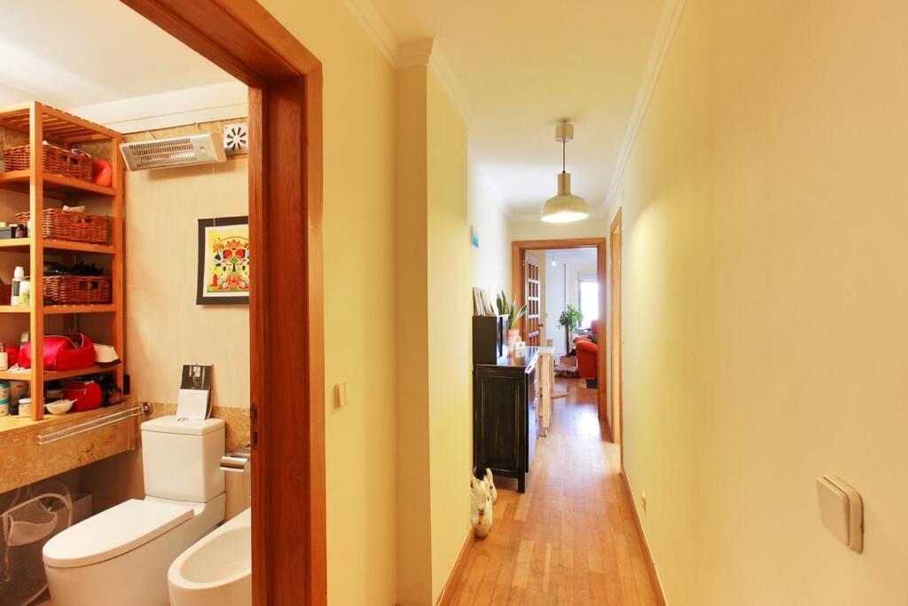 Charming Ideally Located In Apartment *