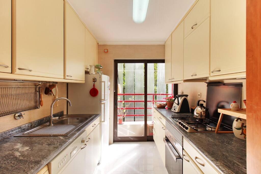 Charming Ideally Located In Lisbon