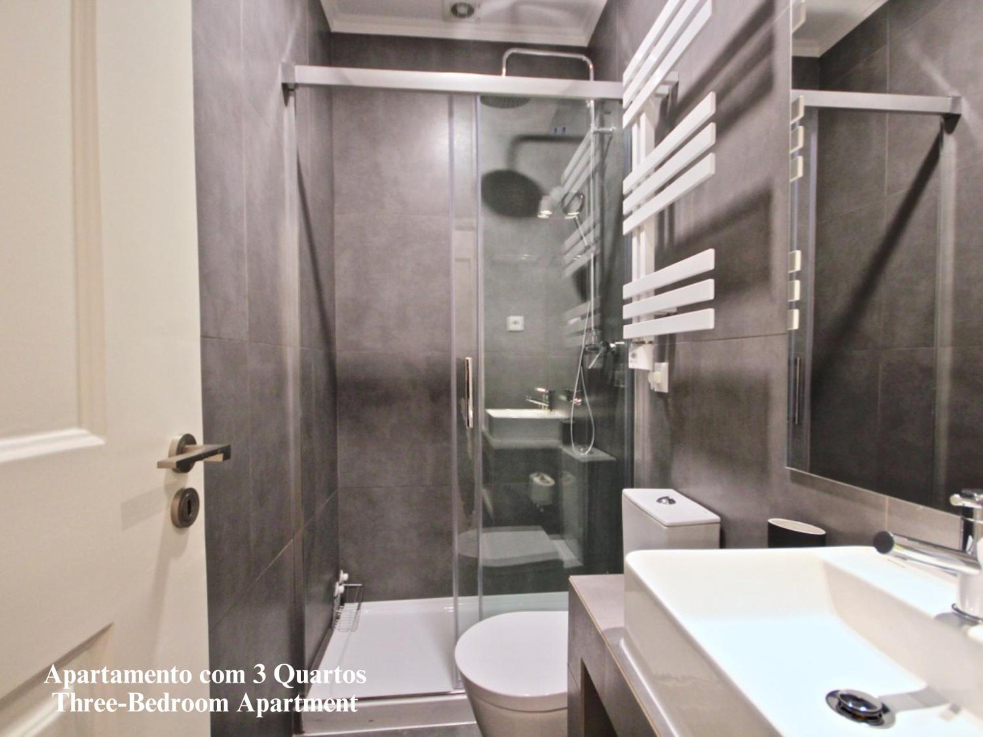 Apartamento Akicity Anjos Golden *