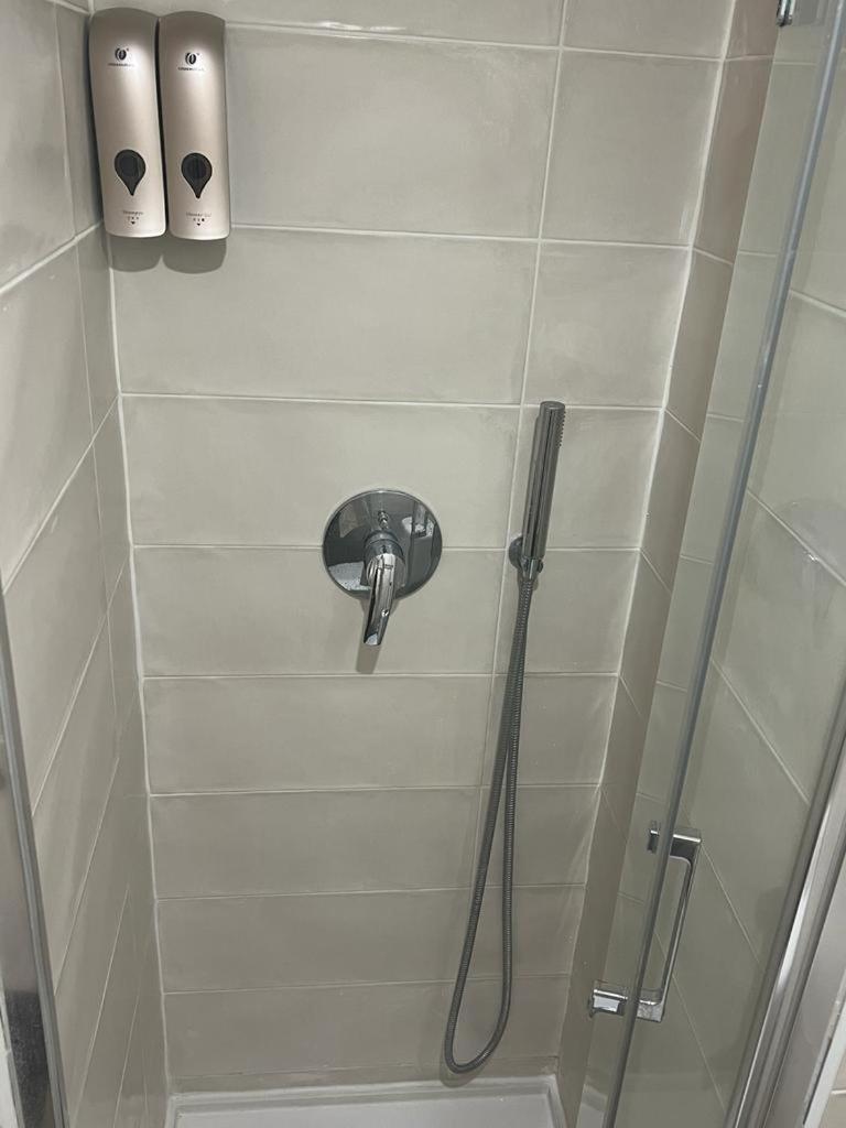 Alfama Authentic Apartment *