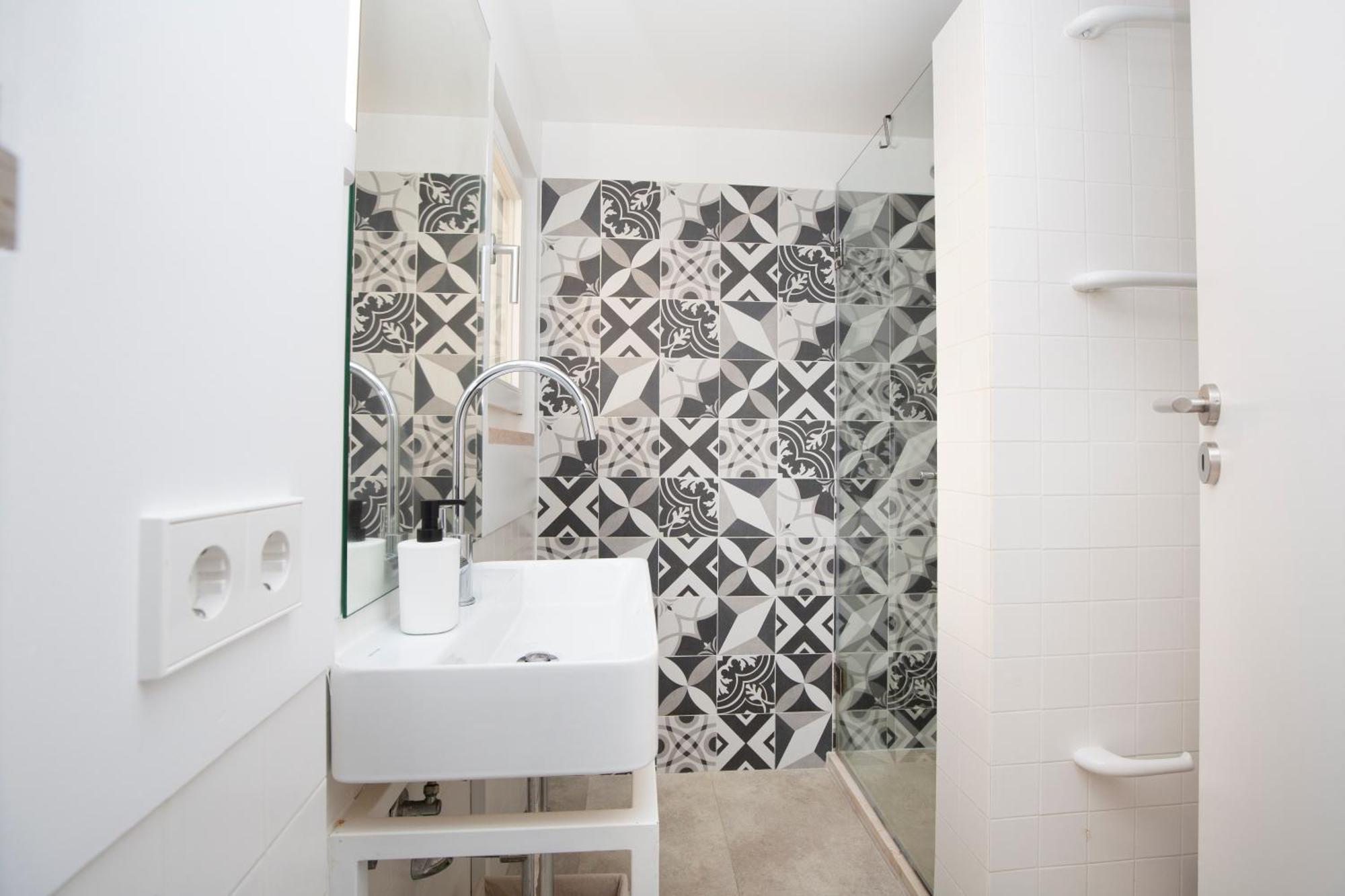 Live Like A Local @ Casa Da Esquina - Wifi & A/c Apartment *