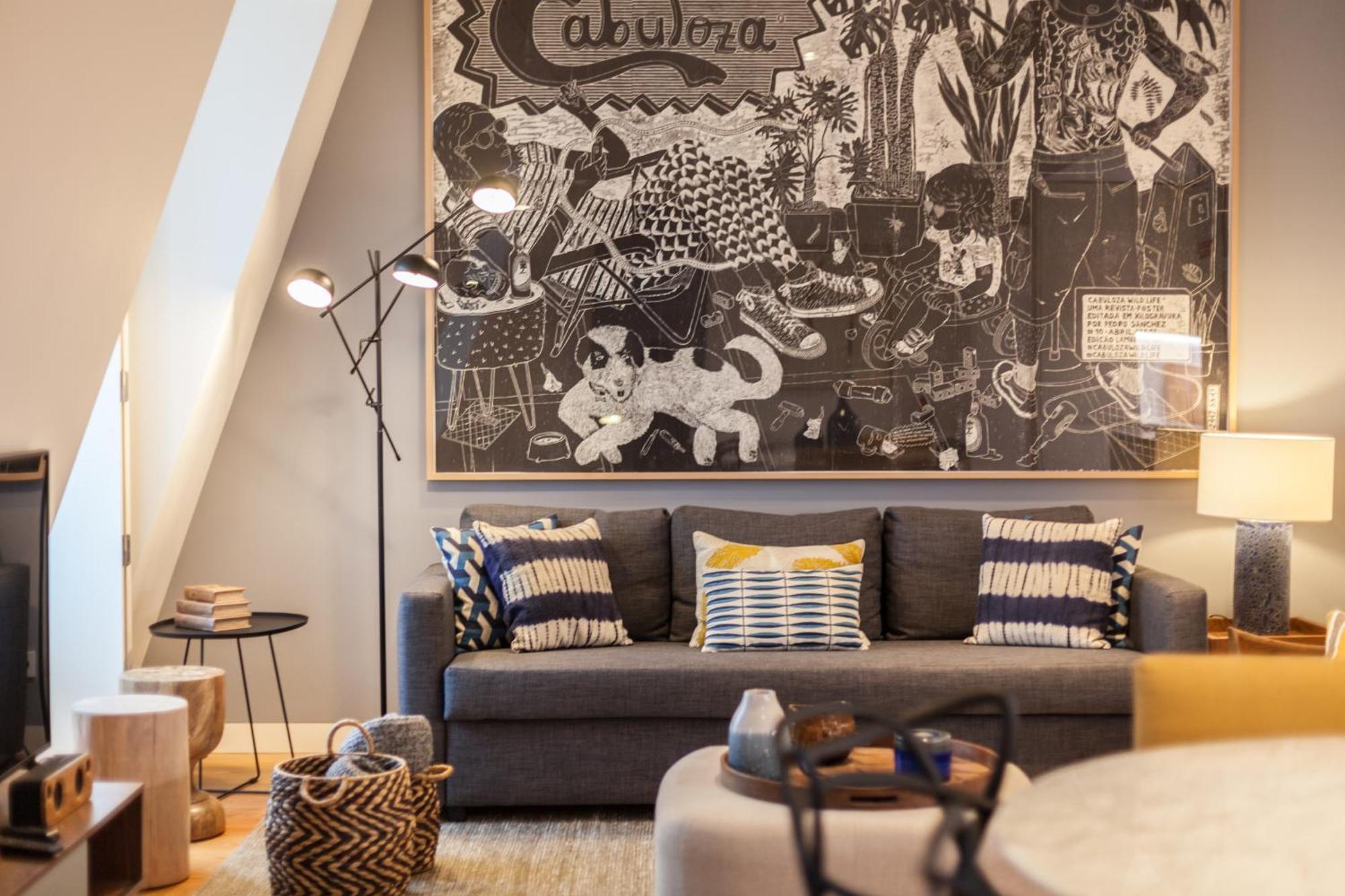 Apartment Flh Chiado Stylish Flat Lisbon