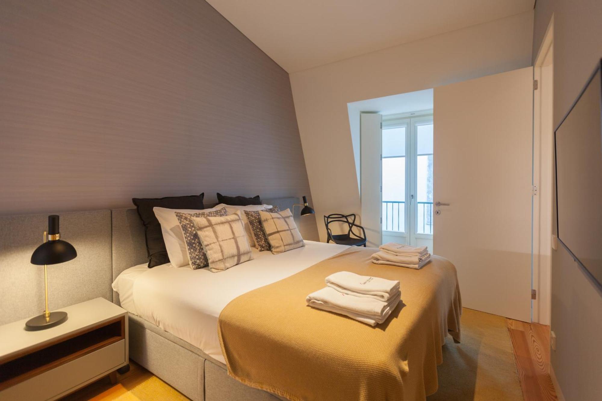 Flh Chiado Stylish Flat * Lisbon