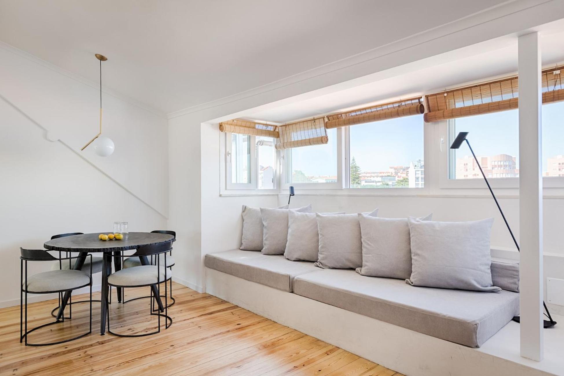 Romantic Gem In Graca Apartment