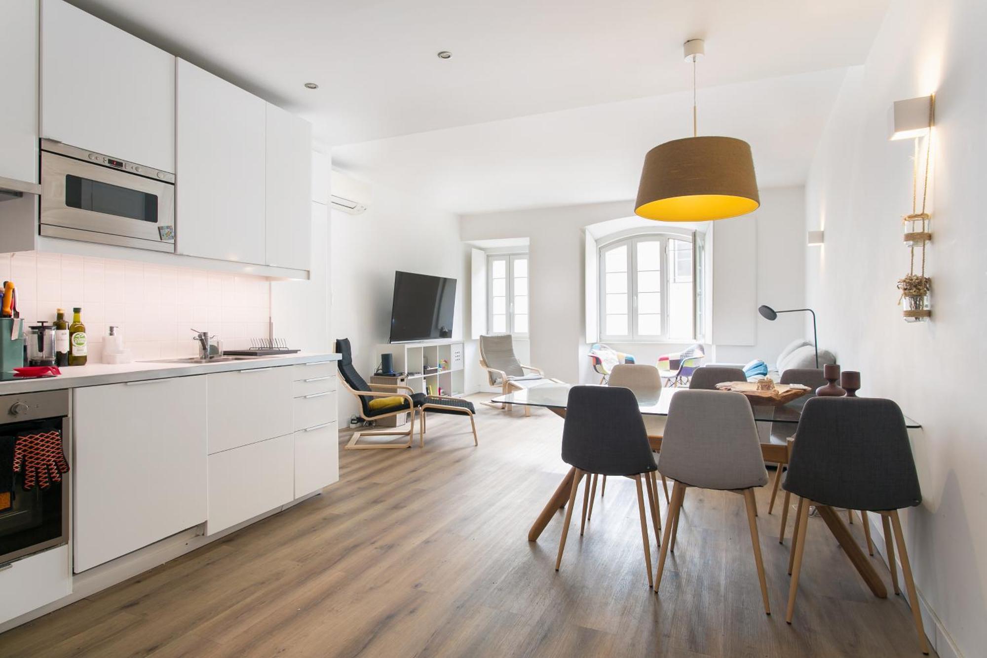Apartment Cozy In Amazing Location!