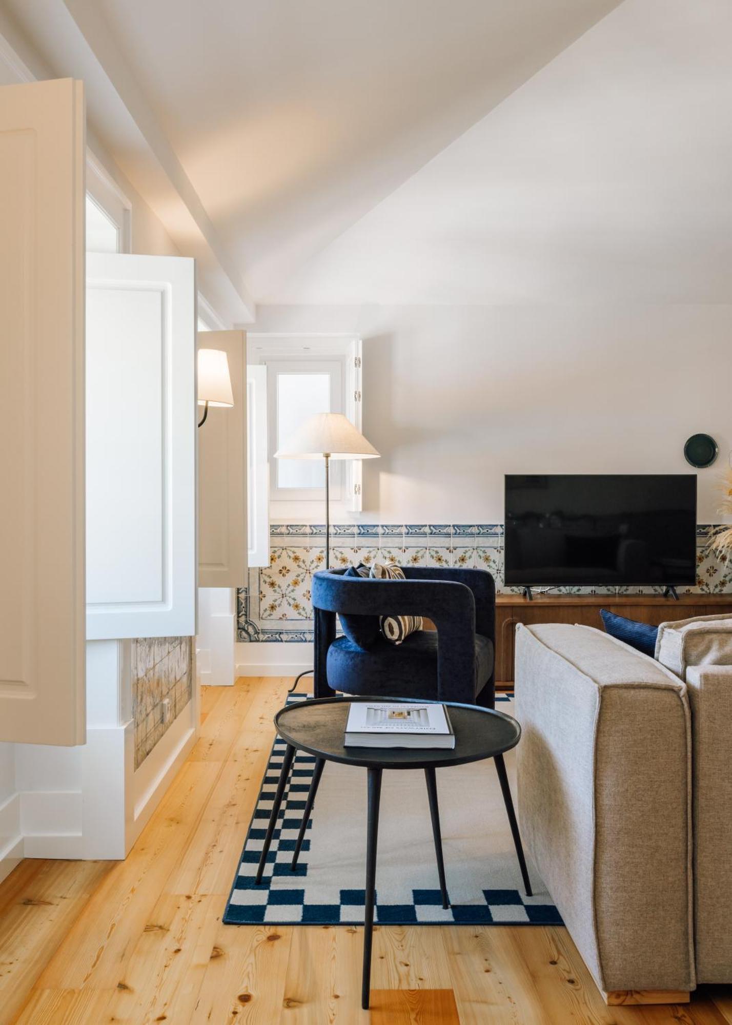 Ando Living - Madalena House Apartment