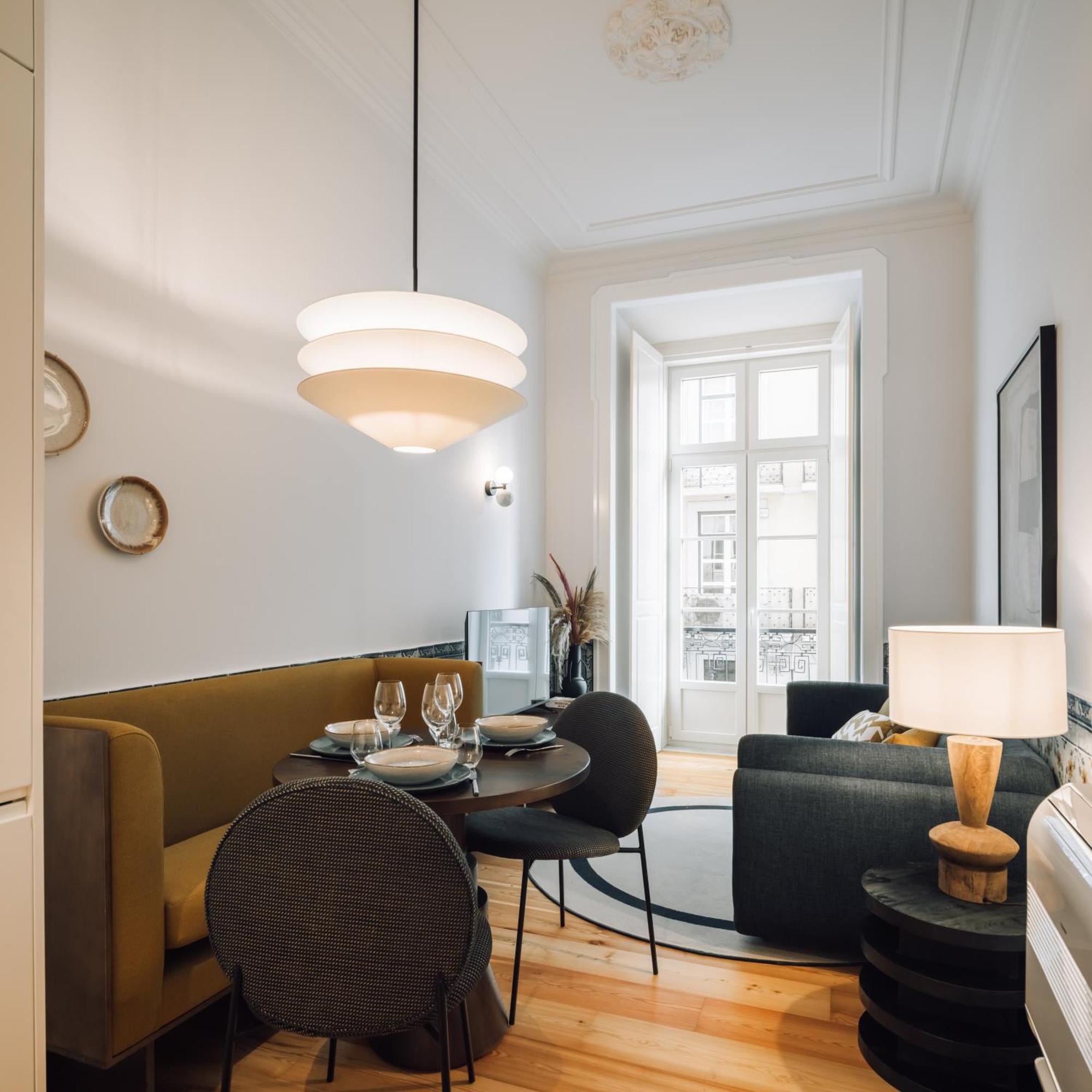 Ando Living - Madalena House Apartment