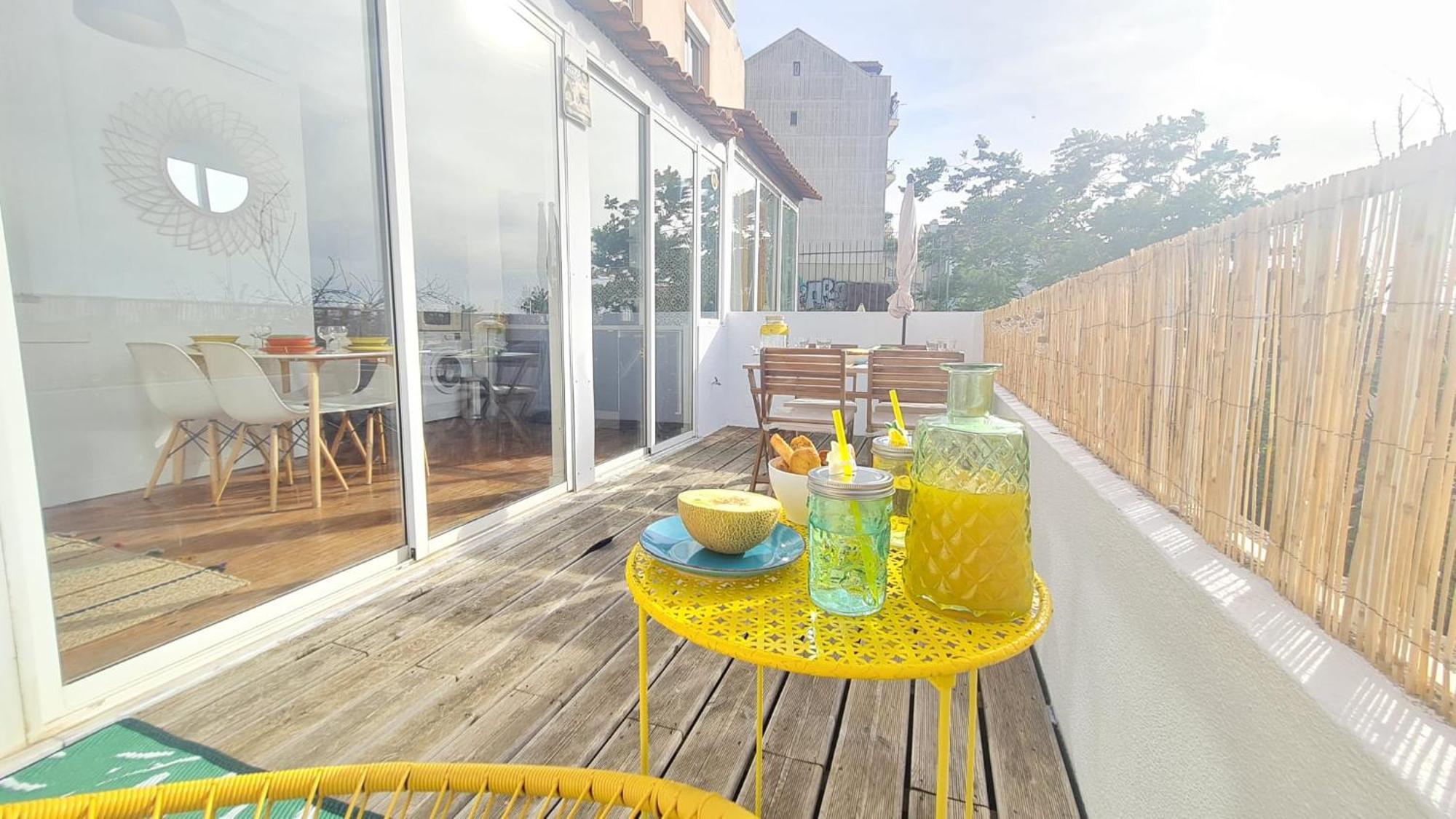 Apartment Happy - With A View, Private Terrace & Ac